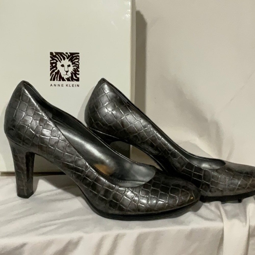 Anne Klein Silver Heels